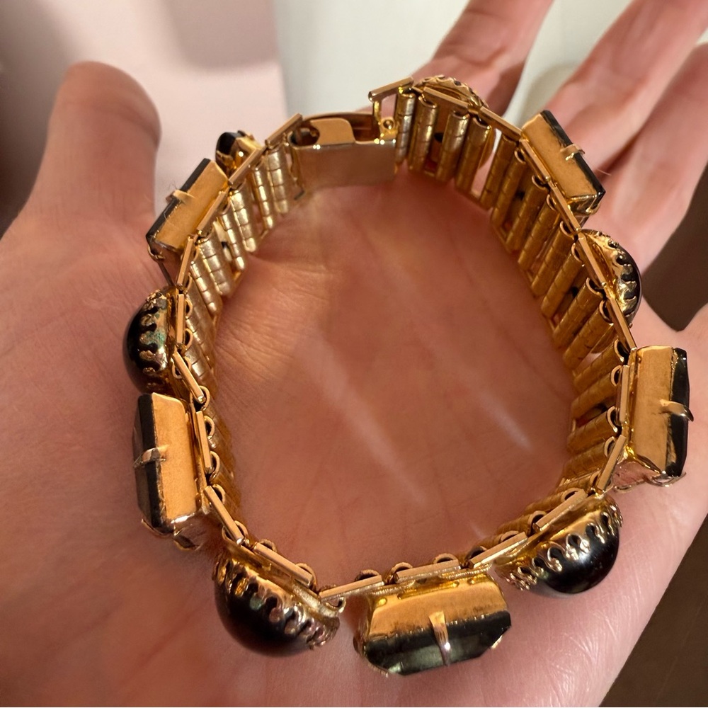 Antique 1930’s 40’s art deco oversized Amber Grey Glass Wide Gold Bracelet - Picture 10 of 17